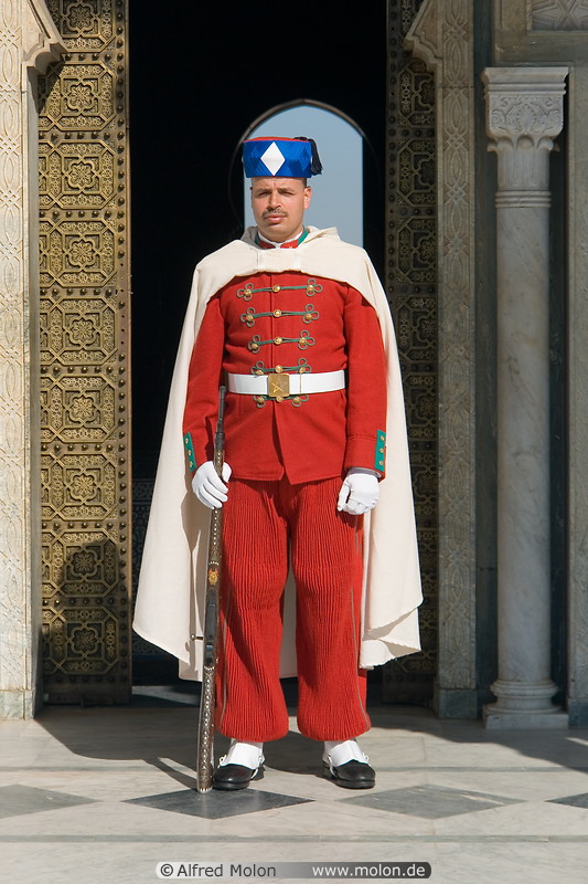 19 Guard in red uniform