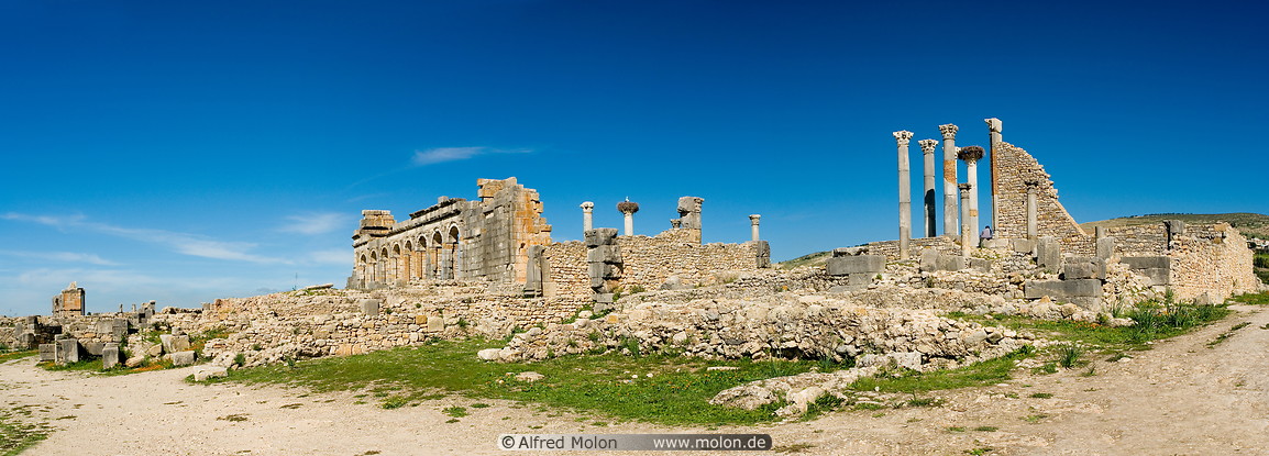 09 Panorama view of ruins