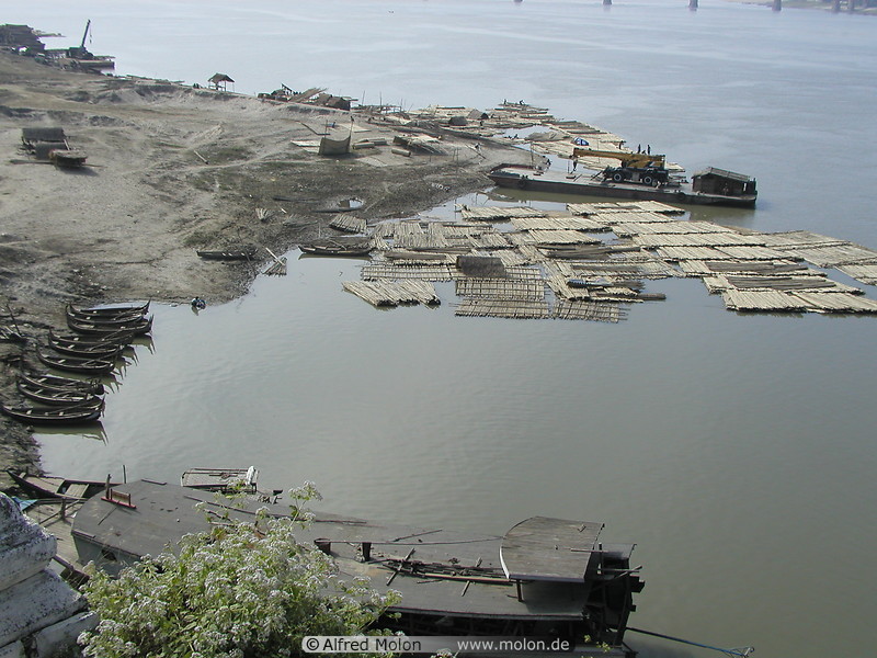 02 Ayeyarwady harbour