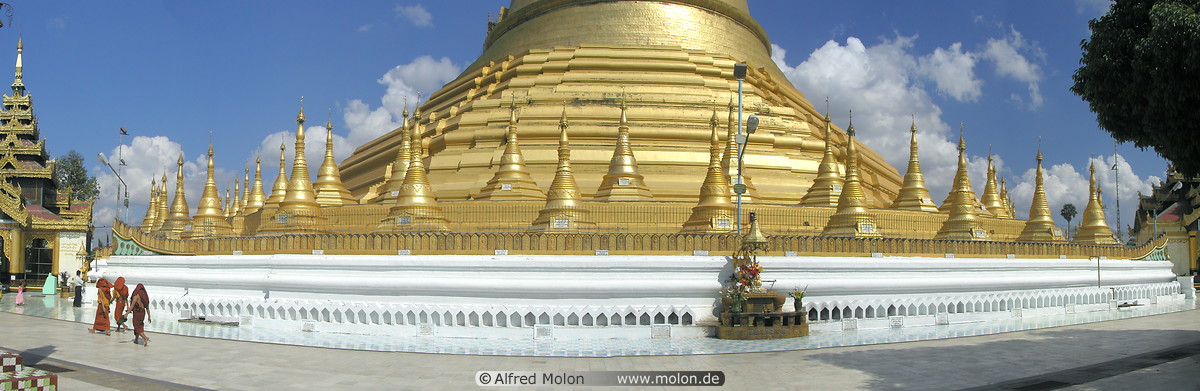 22 Shwemawdaw pagoda