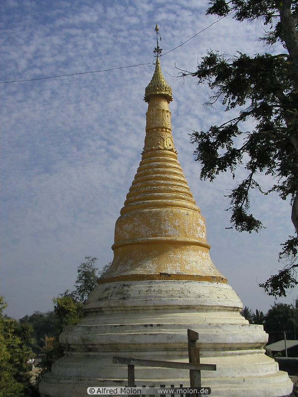 11 Shwekyet Kya pagoda