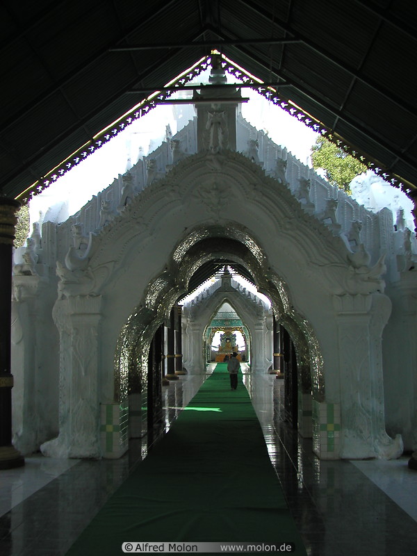 29 Kuthodaw pagoda