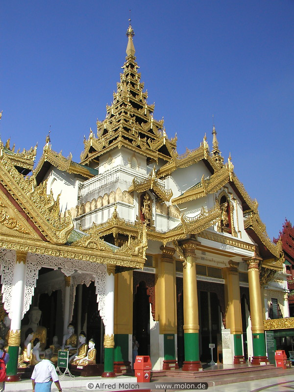 13 Burmese style temple