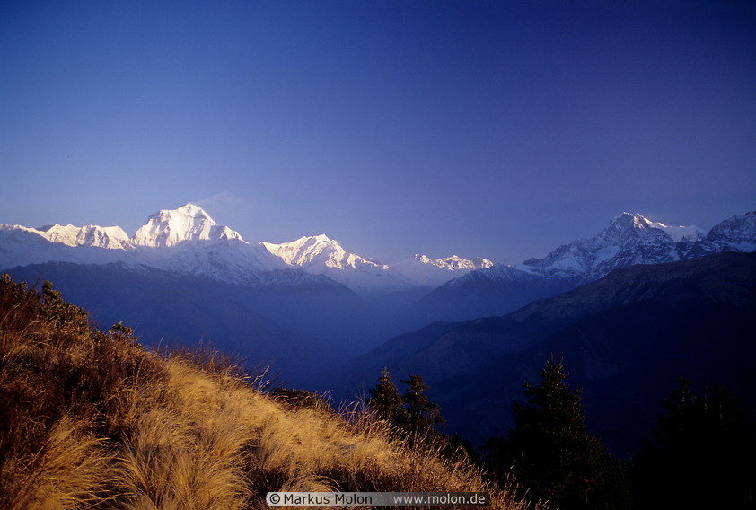 09 The deepest valley of the world between Annapurna and Dhaulagiri