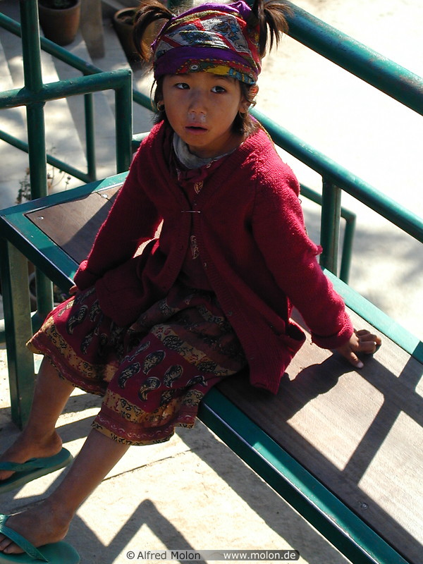 03 Nepali girl in Kathmandu