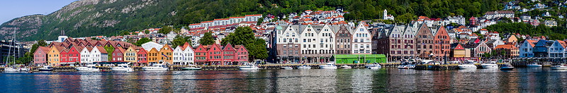 12 Hanseatic buildings of Bryggen