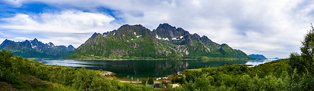 12 Austnes fjord