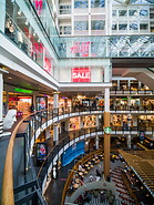 23 Oslo City mall