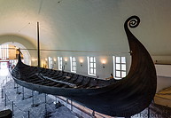 09 Oseberg Viking ship