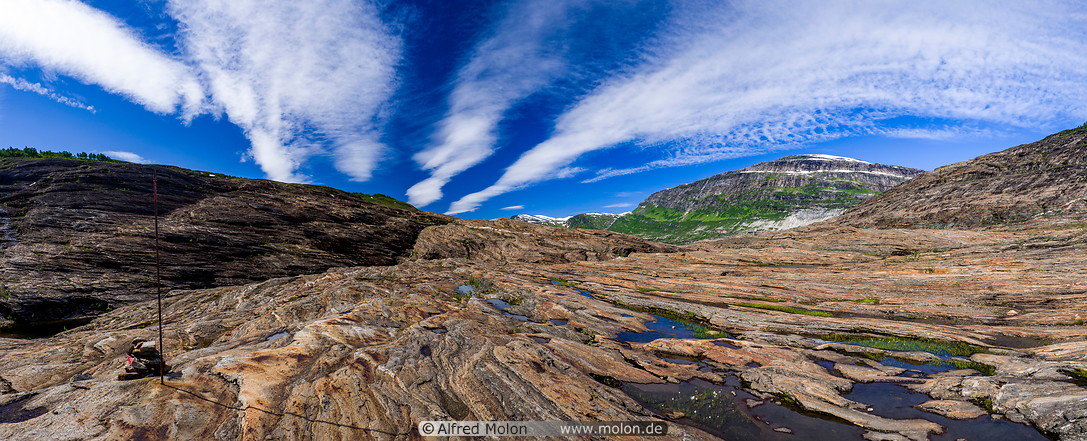 36 Rocky landscape near Svartisen glacier