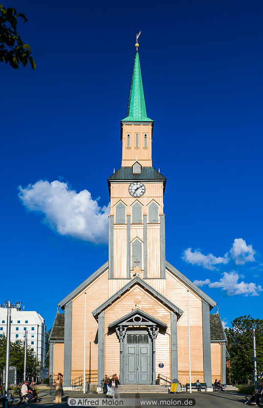 01 Tromsoe cathedral