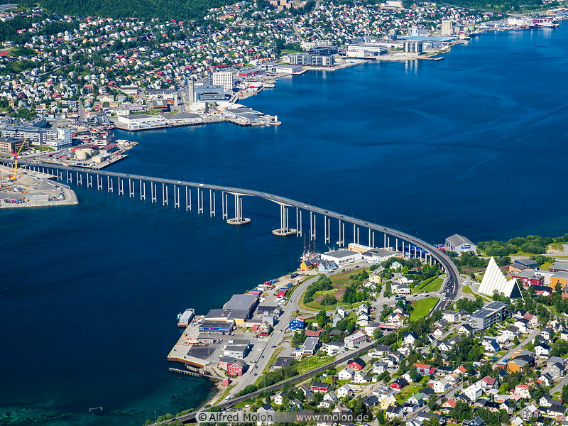 18 Tromso bridge