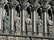 09 Nidaros cathedral facade detail