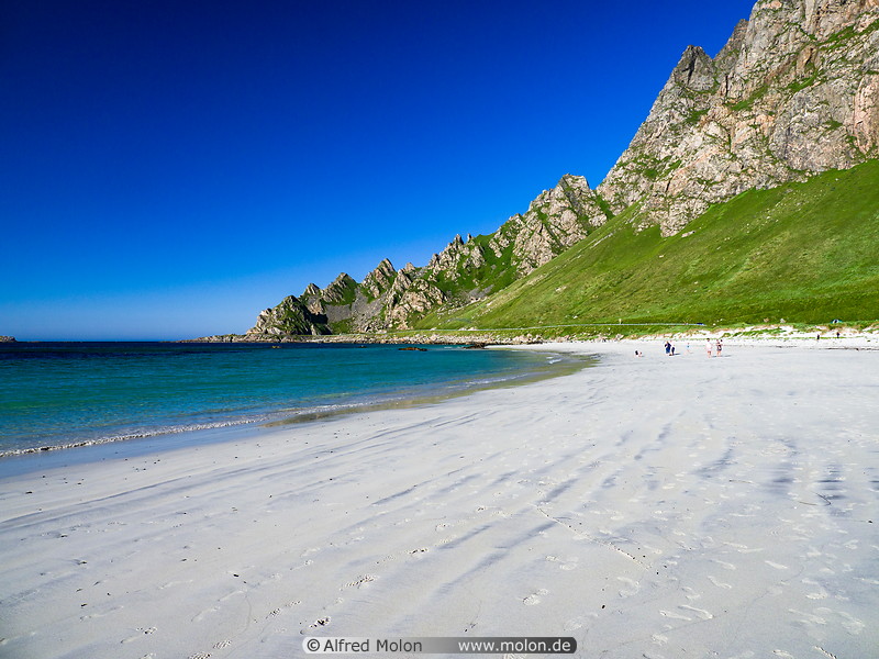 14 Bleik sandy beach in Andoya