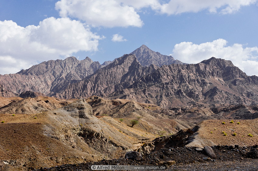 15 Al Hajar mountains