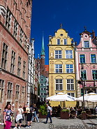 03 Houses on long market square