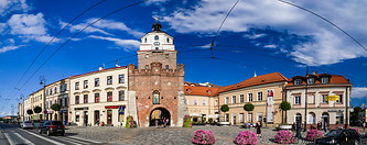 06 Lokietka square with Krakowska gate