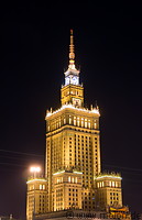 17 Upper part of palace at night