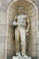 04 Statue of socialist worker