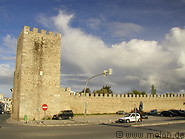 18 Evora - City walls