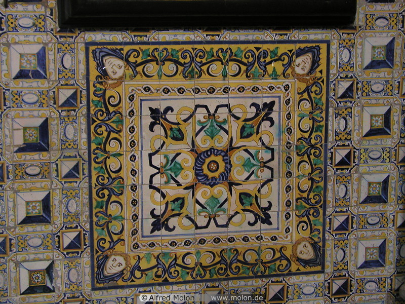 26 Azulejos in Sao Roque church