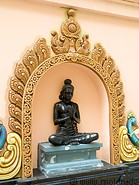 08 Temple detail with black statue
