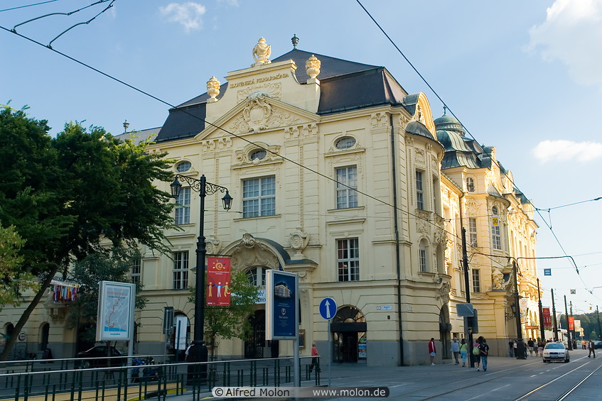 12 Slovak filharmonia building