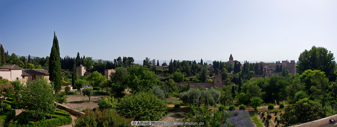 03 View of Alhambra and park from the Generalife