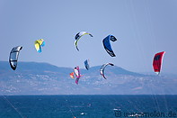 08 Kites in the sky