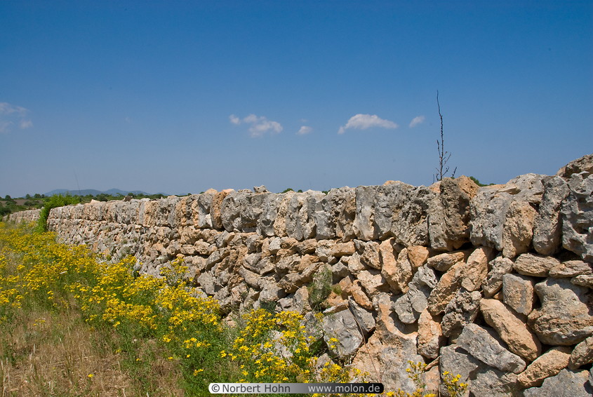 14 Stone wall 