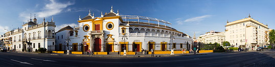 12 Plaza de Toros de la Maestranza arena