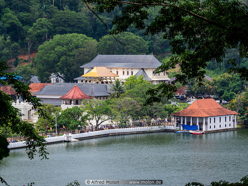 46 Temple of the sacred tooth relic
