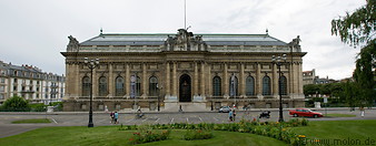 04 Art and history museum