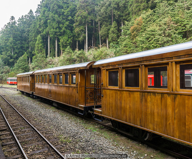 03 Alishan forest railway