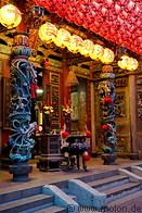 11 Matsu temple entrance