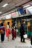 04 People queueing up in underground station