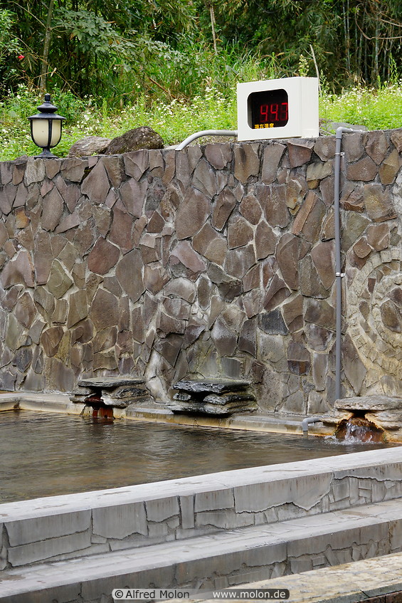 07 Hot spring