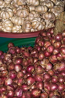 23 Onions and garlic