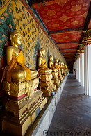 07 Golden Buddha statues