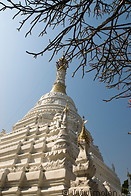 16 Wat Mahawan