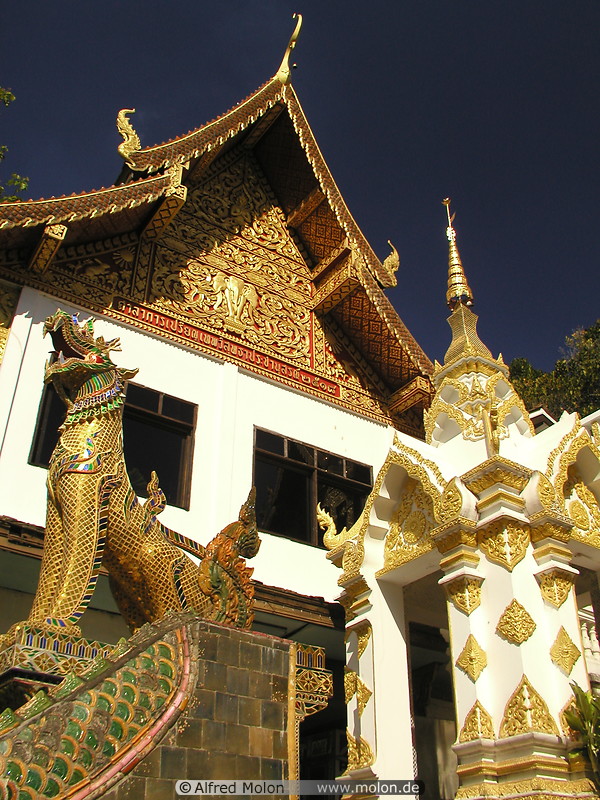 10 Buddhist temple
