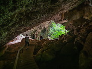 26 Tourists in Phraya Nakhon cave