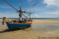 09 Fishing boat