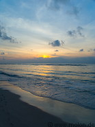 06 Chaweng beach at sunrise