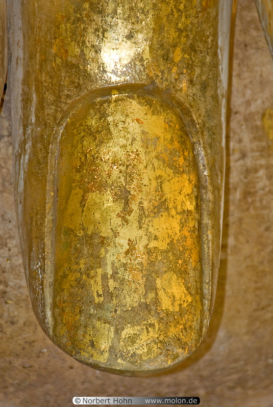 15 Golden finger of the Buddha in Wat Si Chum 