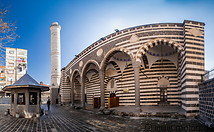 21 Parli Safa mosque