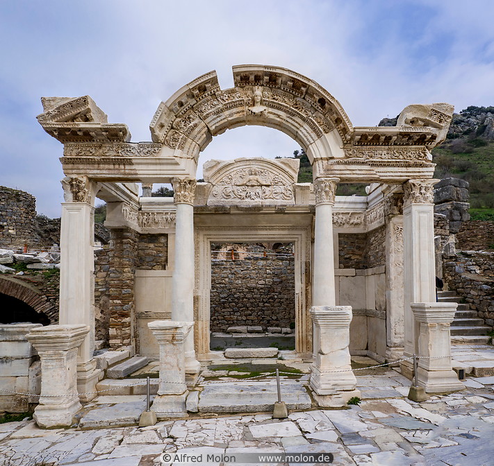 24 Hadrian temple