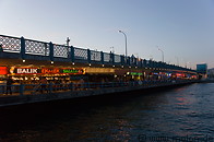 09 Restaurants below Galata bridge