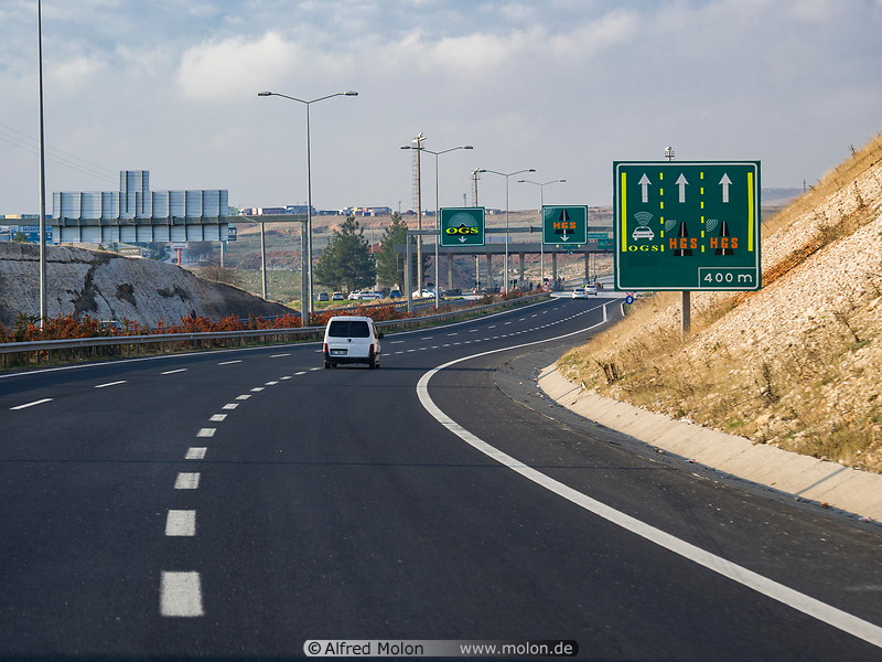 14 O-52 motorway near Gaziantep