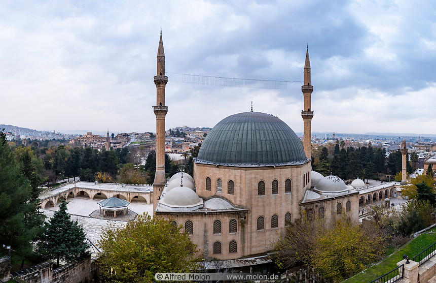 13 Mevlid-I Halil mosque 